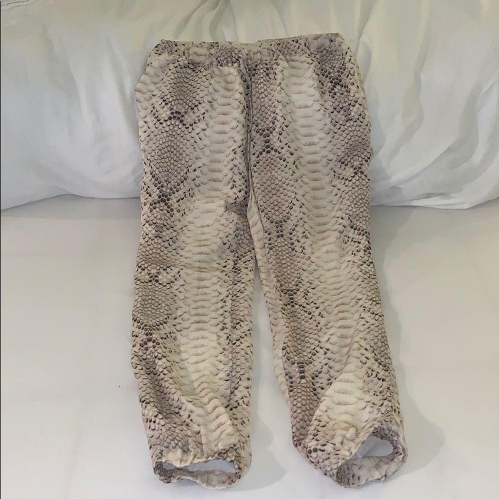 100% SILK DESIGNER SNAKE SKIN JOGGERS - Picture 4 of 5